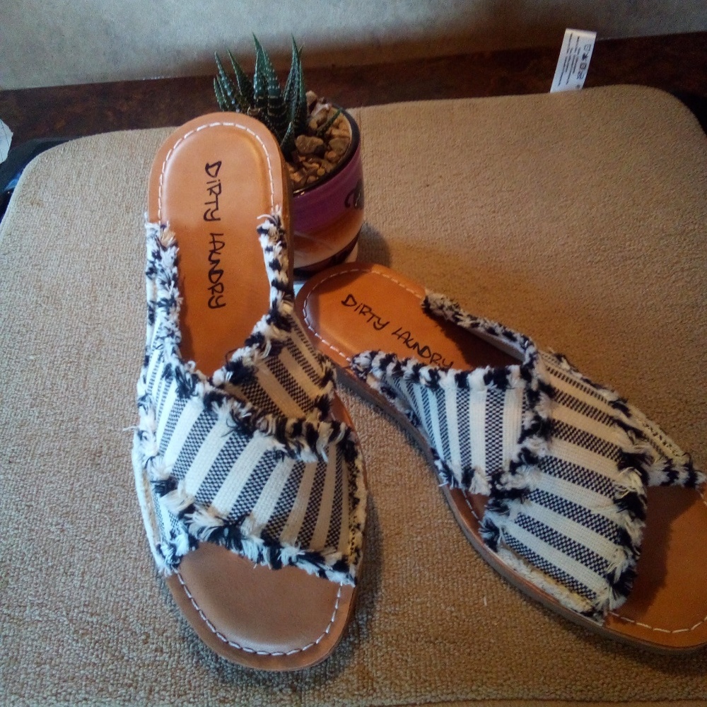 LAST PAIR❗FRAYED CANVAS SLIDES - Picture 5 of 7